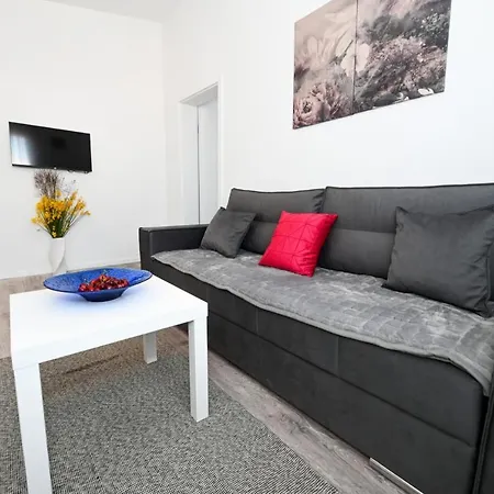 Lägenhet Astoria Vir