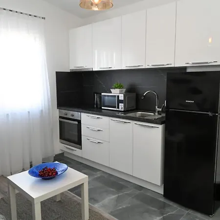 Apartment Astoria