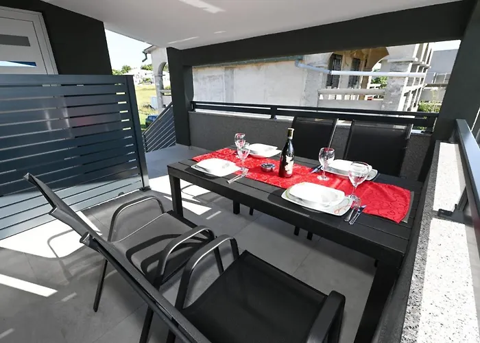 Appartement Astoria *